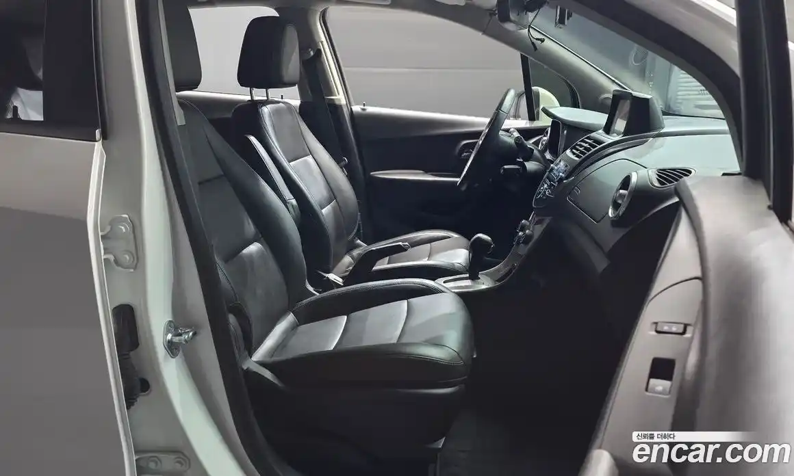 Chevrolet Trax 2016 1.6 Автомат в Москве № 539985, фото 11