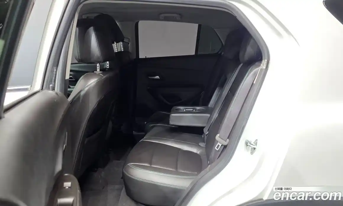 Chevrolet Trax 2016 1.6 Автомат в Москве № 539985, фото 12