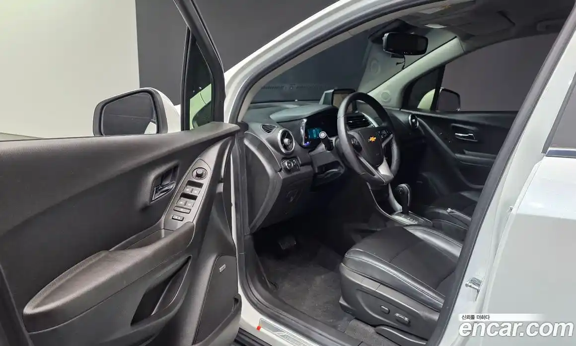 Chevrolet Trax 2016 1.6 Автомат в Москве № 539985, фото 10