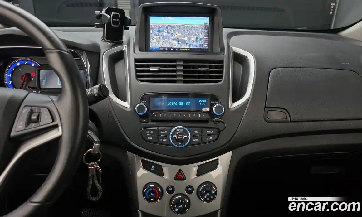 Chevrolet Trax 2015 1.4 Автомат в Москве № 540095, фото 16