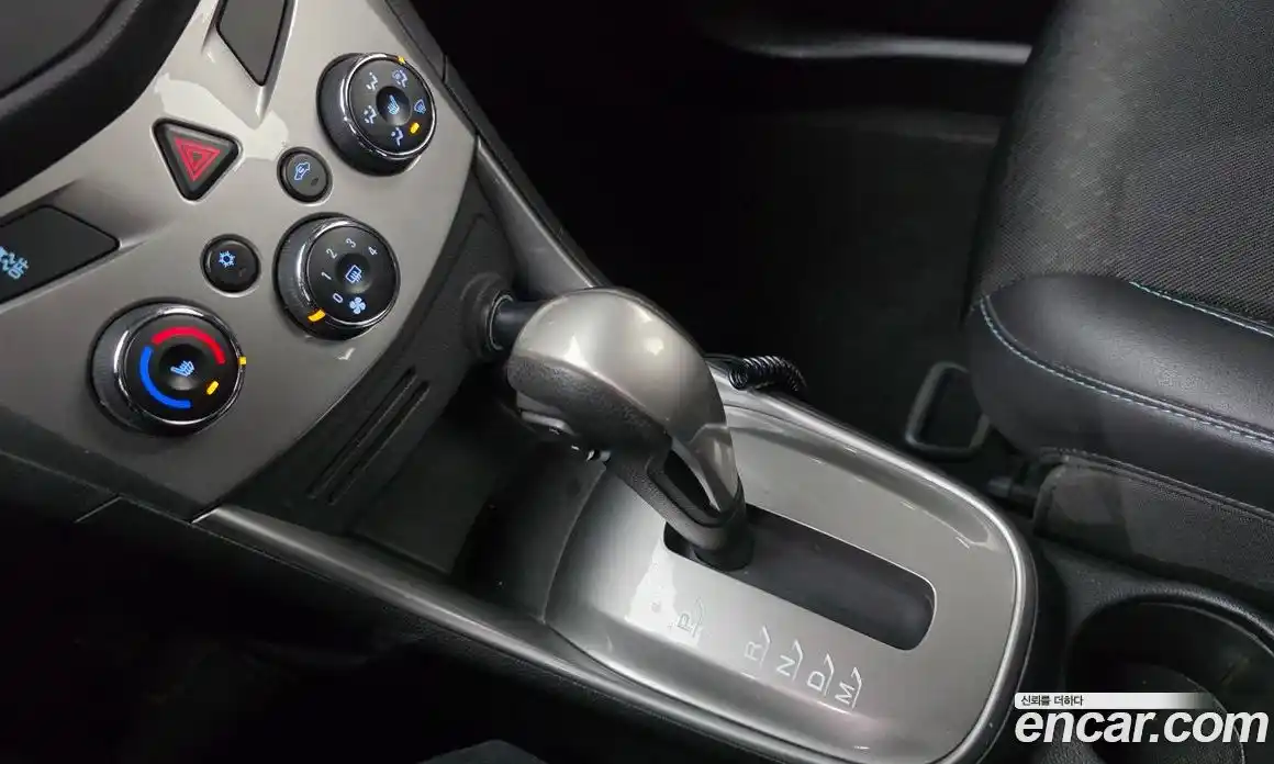 Chevrolet Trax 2015 1.4 Автомат в Москве № 540095, фото 9