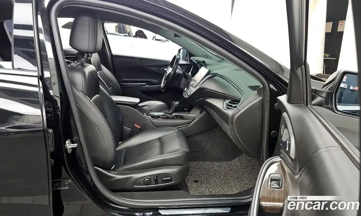 Chevrolet Malibu 2017 2.0 Автомат в Москве № 540406, фото 11