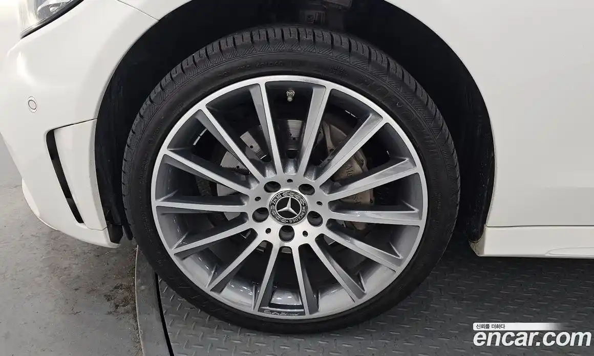 Mercedes-Benz C-Class 2019 1.9 Автомат в Москве № 541649, фото 5