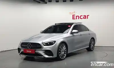 Mercedes-Benz E-Class, 2022