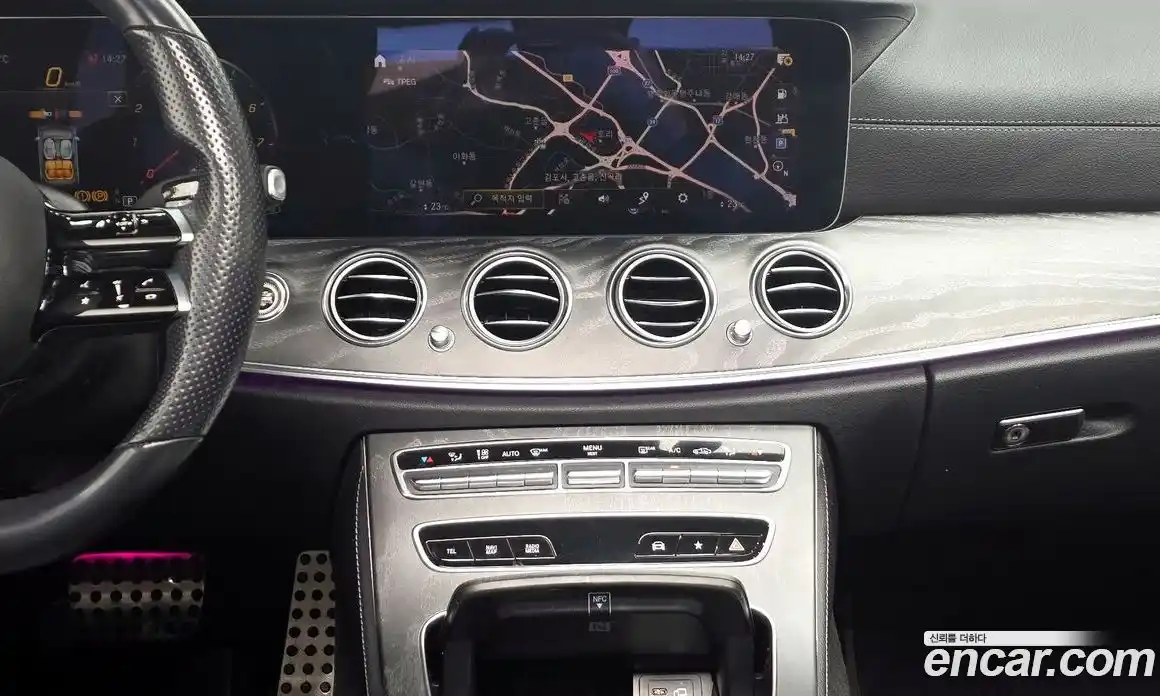 Mercedes-Benz E-Class 2022 2.0 Автомат в Москве № 542217, фото 14