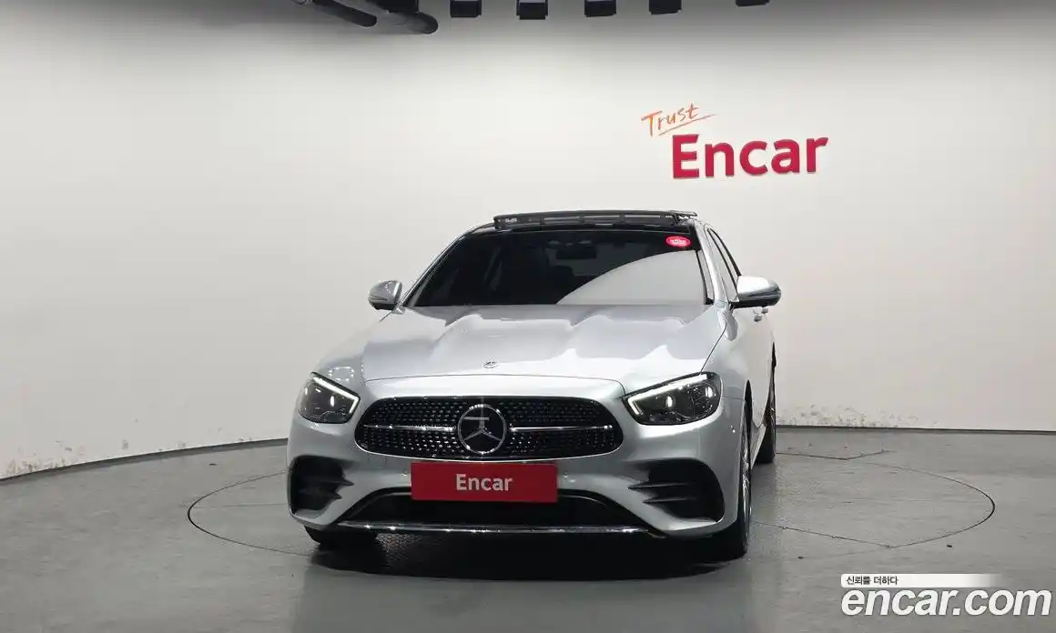 Mercedes-Benz E-Class 2022 2.0 Автомат в Москве № 542217, фото 3