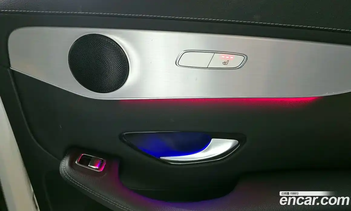 Mercedes-Benz GLC-Class 2021 2.0 Автомат в Москве № 542343, фото 18