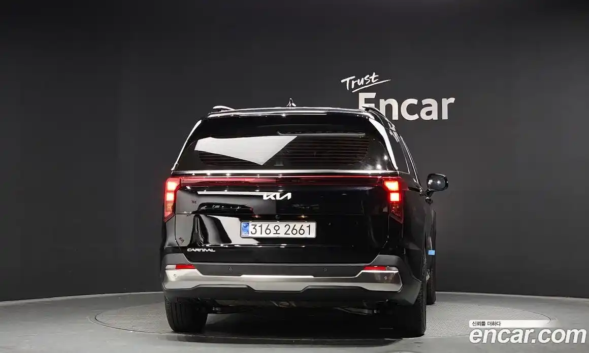 Kia Canival 2025 2.2 Автомат в Москве № 54238, фото 4