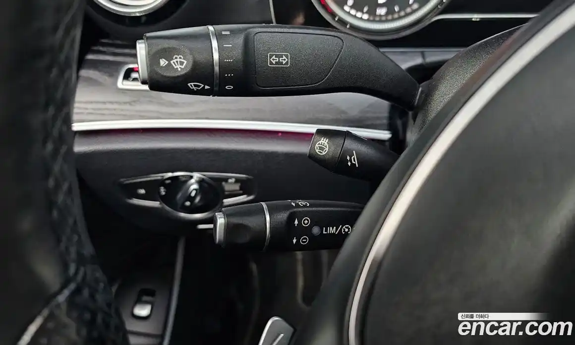 Mercedes-Benz E-Class 2018 1.9 Автомат в Москве № 543644, фото 16