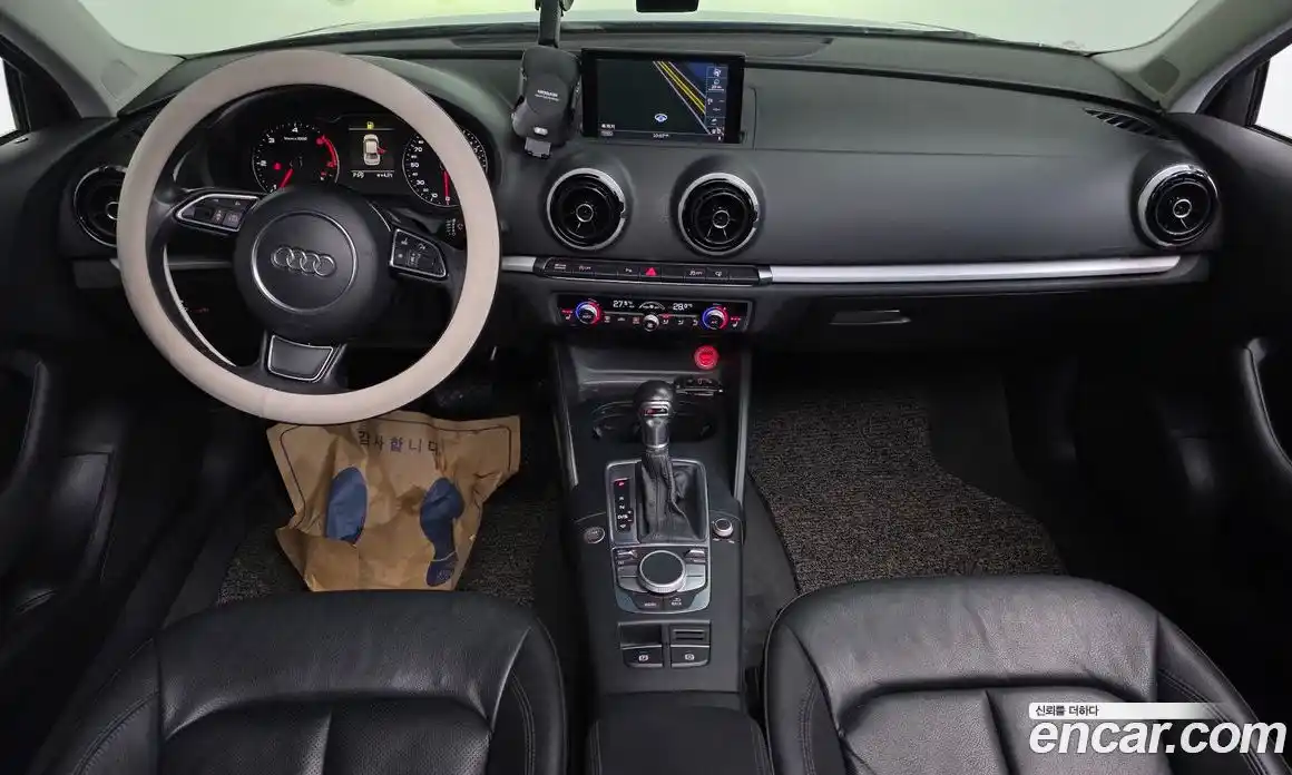 Audi A3 2015 2.0 Автомат в Москве № 544688, фото 7