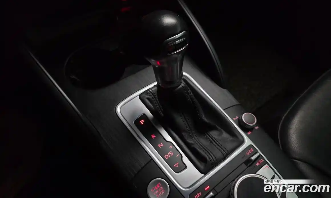 Audi A3 2015 2.0 Автомат в Москве № 544688, фото 9