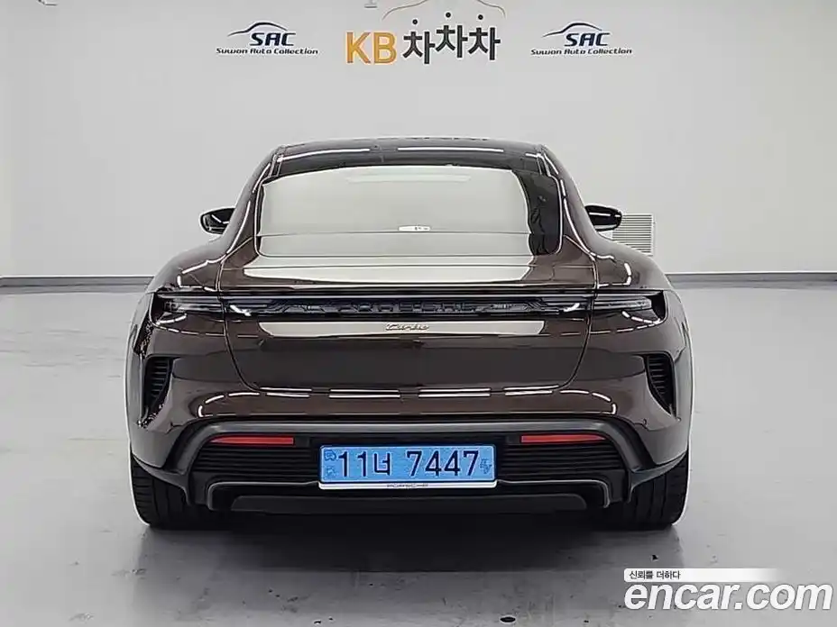 Porsche Taycan 2025 0.1 Автомат в Москве № 545420, фото 3