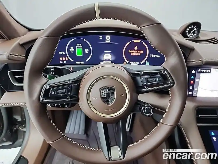 Porsche Taycan 2025 0.1 Автомат в Москве № 545420, фото 9