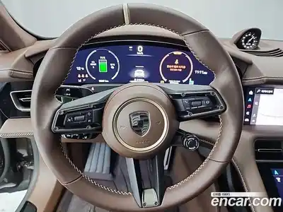 Porsche Taycan 2025 0.1 Автомат в Москве № 545420, миниатюра 9