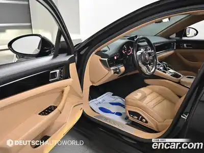 Porsche Panamera 2018 3.0 Автомат в Москве № 546045, миниатюра 11