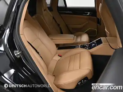 Porsche Panamera 2018 3.0 Автомат в Москве № 546045, миниатюра 12