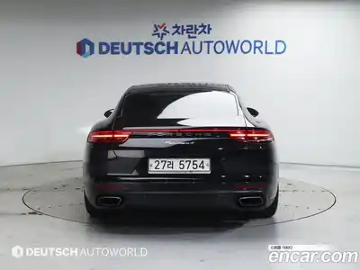 Porsche Panamera 2018 3.0 Автомат в Москве № 546045, миниатюра 4