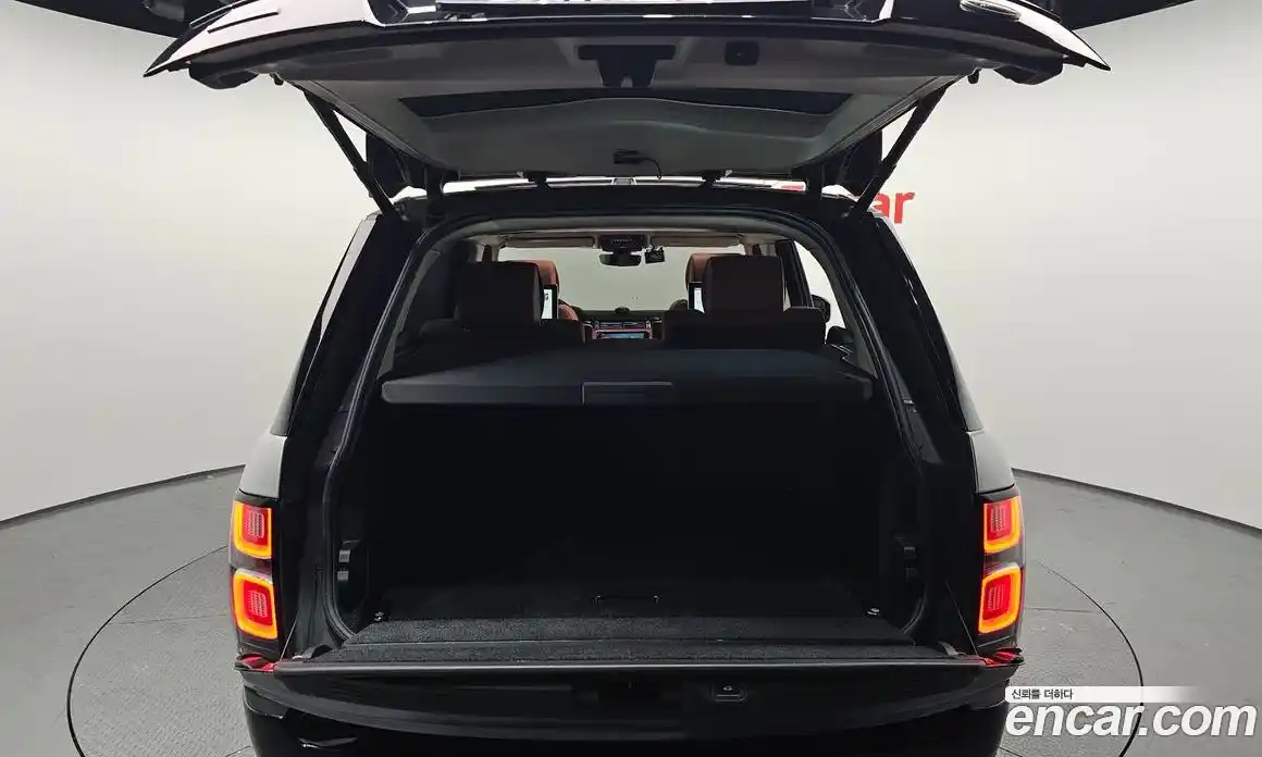 Land Rover Range-Rover 2017 5.0 Автомат в Москве № 546246, фото 20