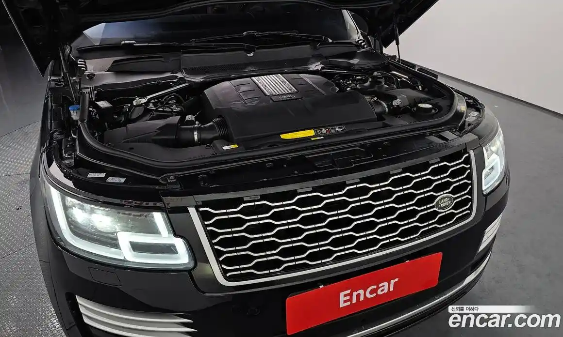 Land Rover Range-Rover 2017 5.0 Автомат в Москве № 546246, фото 6