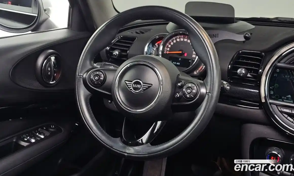 Mini Clubman 2019 2.0 Автомат в Москве № 546587, фото 13