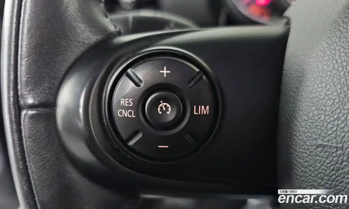 Mini Clubman 2019 2.0 Автомат в Москве № 546587, фото 18