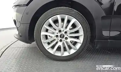 Mini Clubman 2019 2.0 Автомат в Москве № 546587, миниатюра 5