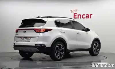 Kia Sportage 2019 2.0 Автомат в Москве № 55353, миниатюра 4