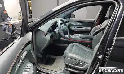 Genesis GV70 2023 2.5 Автомат в Москве № 57862, миниатюра 12