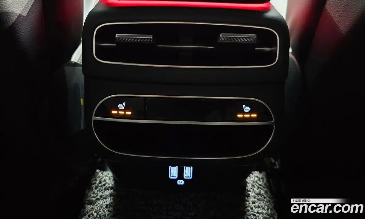 Genesis GV70 2023 2.5 Автомат в Москве № 57862, фото 17