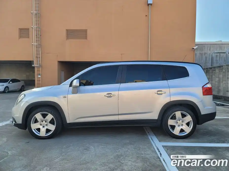 Chevrolet Orlando 2012 2.0 Автомат в Москве № 85430, фото 20