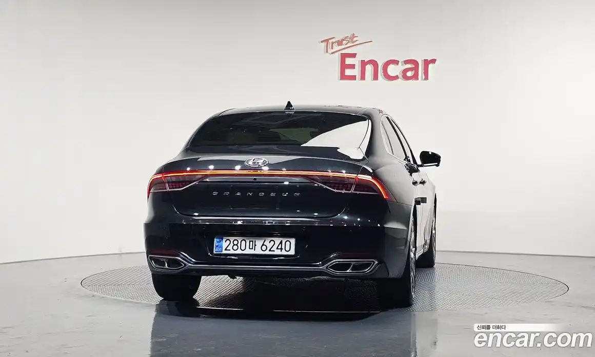 Hyundai Grandeur 2021 2.5 Автомат в Москве № 10057, фото 4