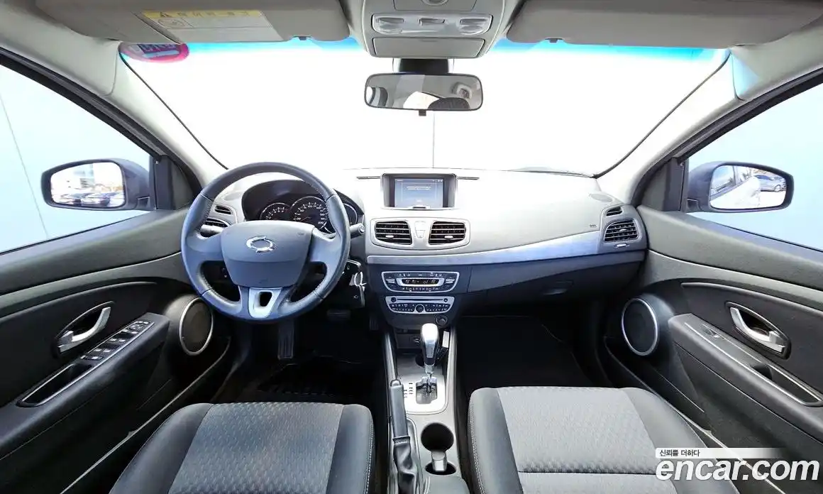 Renault SM3 2011 1.6 Автомат в Москве № 106620, фото 13