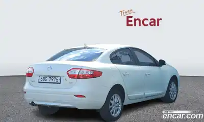 Renault SM3 2011 1.6 Автомат в Москве № 106620, миниатюра 5