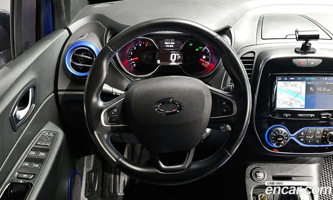 Renault QM3 2018 1.5 Автомат в Москве № 106715, фото 15