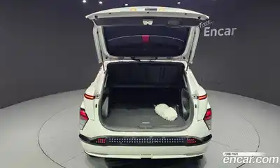 Hyundai Kona 2023 0.2 Автомат в Москве № 108479, миниатюра 12