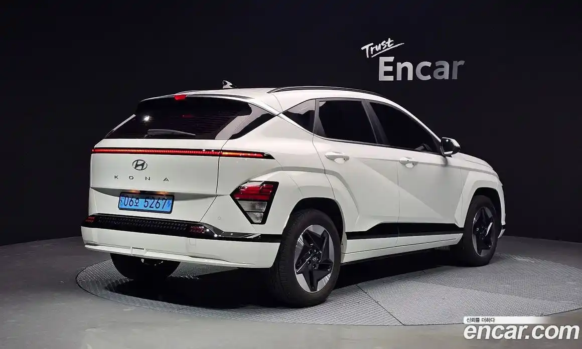 Hyundai Kona 2023 0.2 Автомат в Москве № 108479, фото 15