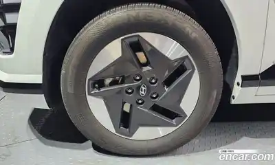 Hyundai Kona 2023 0.2 Автомат в Москве № 108479, миниатюра 2