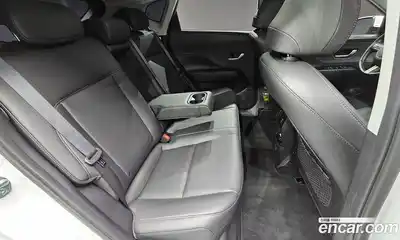 Hyundai Kona 2023 0.2 Автомат в Москве № 108479, миниатюра 9