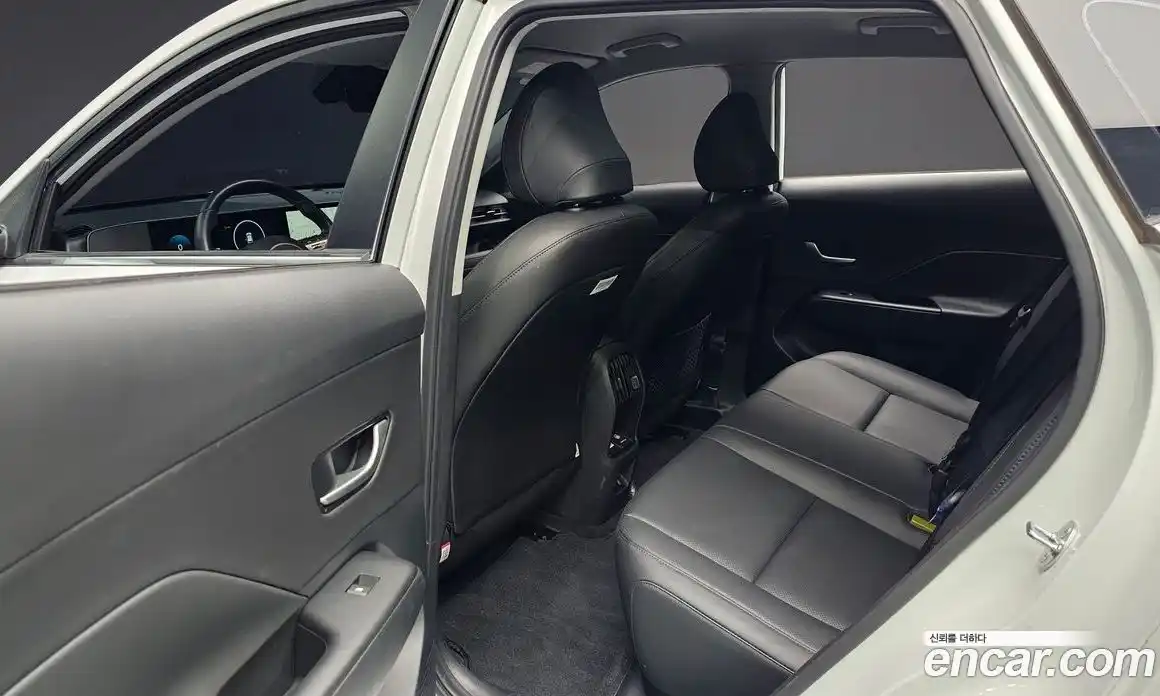 Hyundai Kona 2023 0.2 Автомат в Москве № 108479, фото 10