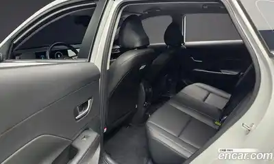 Hyundai Kona 2023 0.2 Автомат в Москве № 108479, миниатюра 10