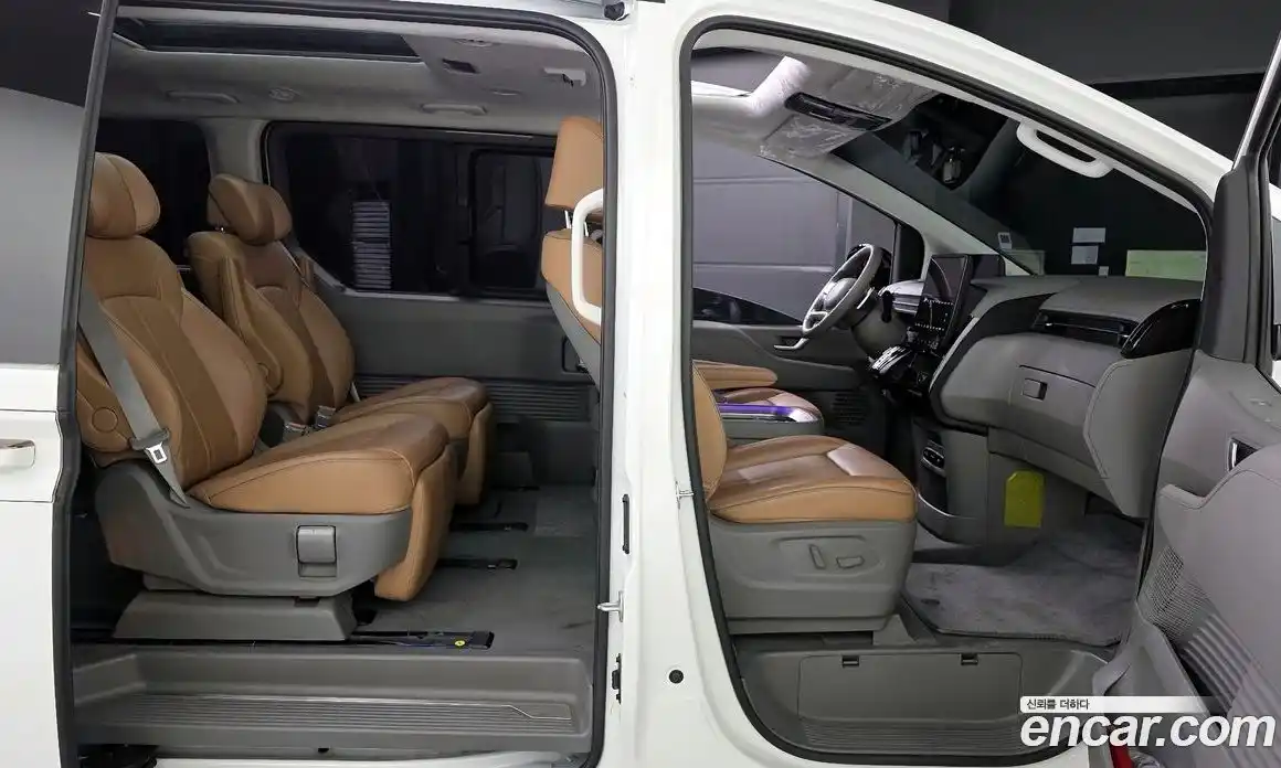 Hyundai Staria 2024 2.2 Автомат в Москве № 108969, фото 20