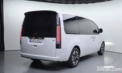 Hyundai Staria 2024 2.2 Автомат в Москве № 108969, миниатюра 2