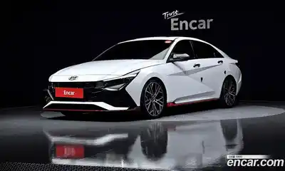 Hyundai Avante 2023 2.0 Автомат в Москве № 112432, миниатюра 9