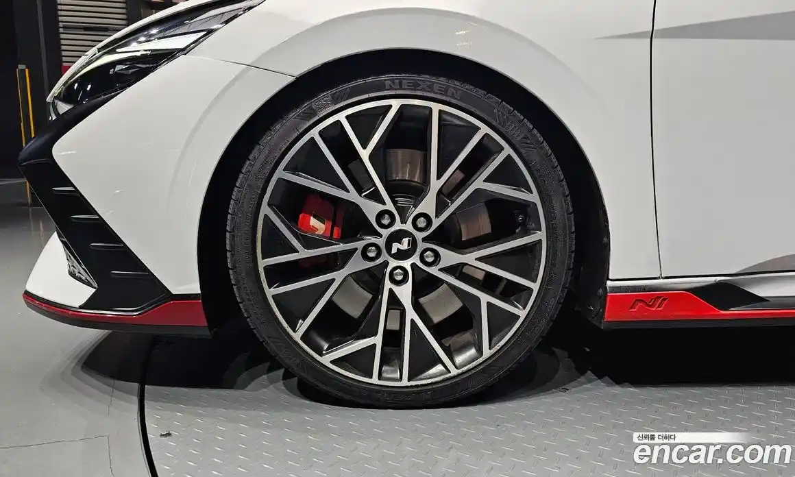 Hyundai Avante 2023 2.0 Автомат в Москве № 112432, фото 10