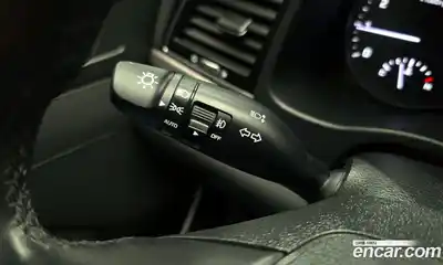 Hyundai Avante 2017 1.6 Автомат в Москве № 112713, миниатюра 12