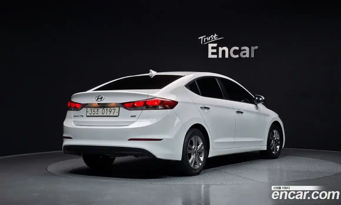 Hyundai Avante 2017 1.6 Автомат в Москве № 112713, фото 19