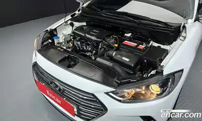 Hyundai Avante 2017 1.6 Автомат в Москве № 112713, миниатюра 7