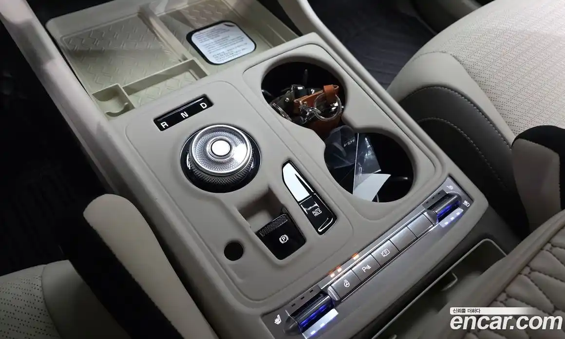 Kia Canival 2026 3.5 Автомат в Москве № 114434, фото 3