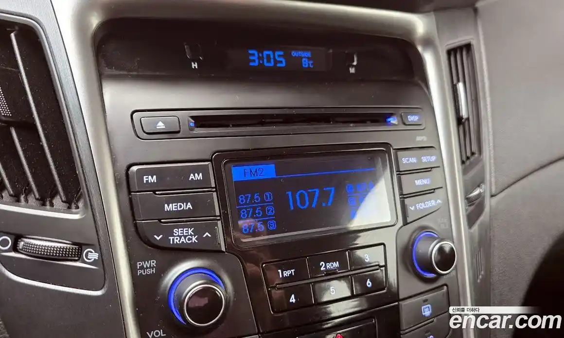 Hyundai Sonata 2014 2.0 Автомат в Москве № 117595, фото 16