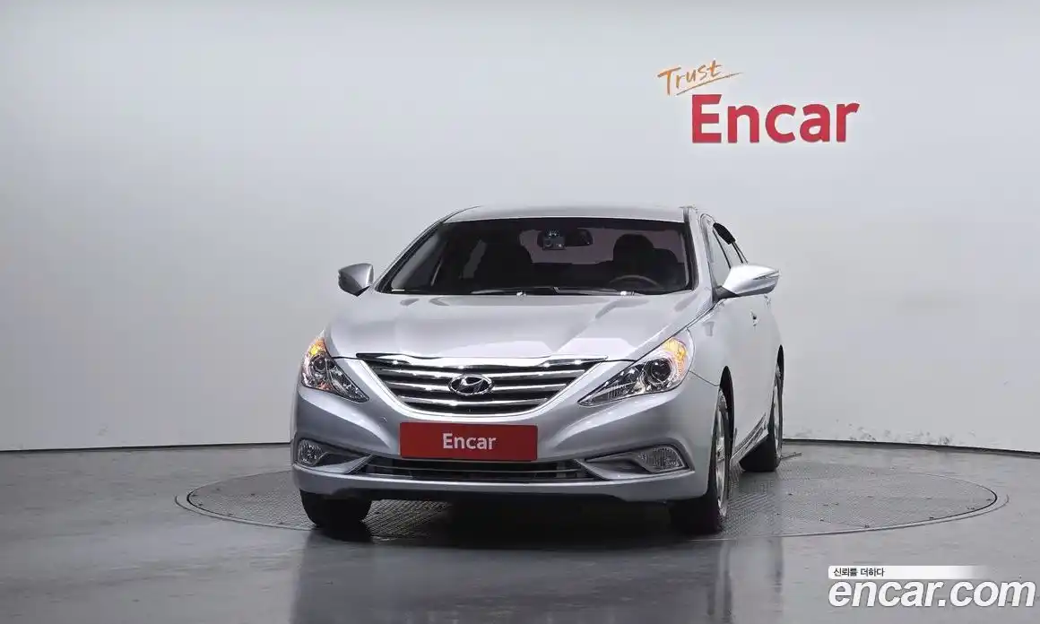 Hyundai Sonata 2014 2.0 Автомат в Москве № 117595, фото 3